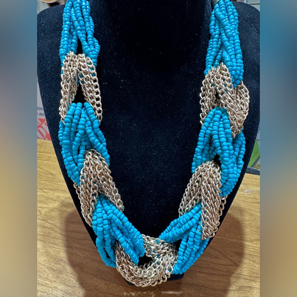 Gold tone seed bead necklace by CJ